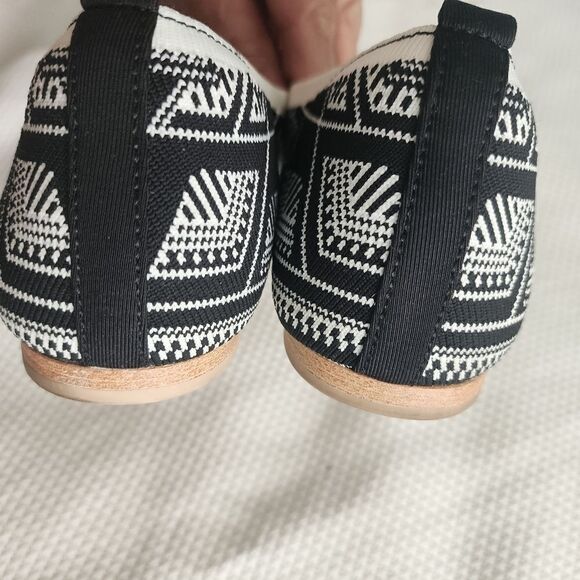 Skechers air cooled memory foam western print plats - Picture 6 of 12